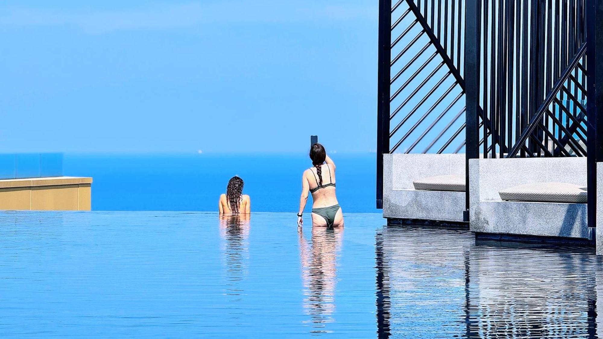 Apartment The Edge Sea View New